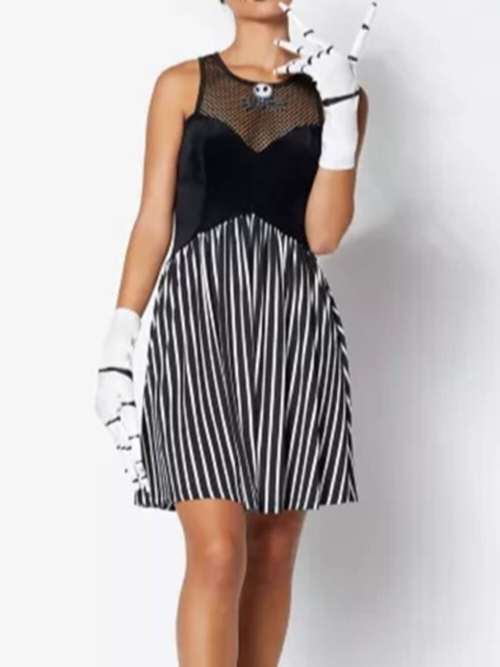 DISNEY THE NIGHT BEFORE CHRISTMAS SALLY BLACK WHITE DRESS COSTUME SIZE: M (18)